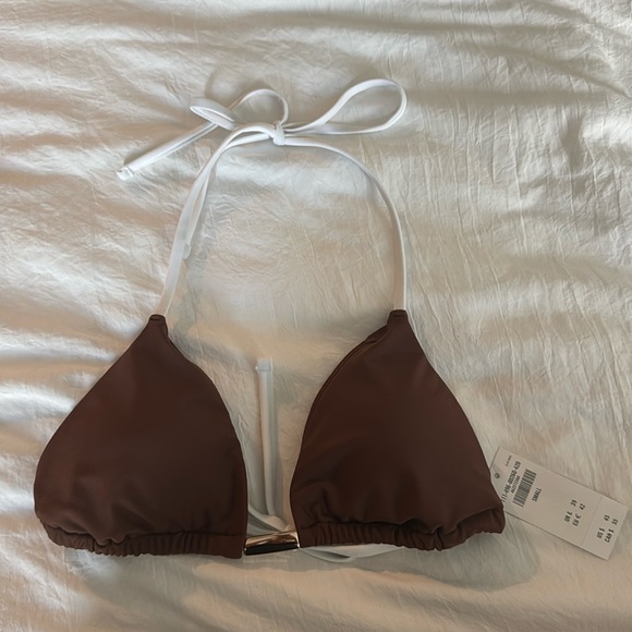 Abercrombie Triangle Bikini Top - Picture 1 of 4